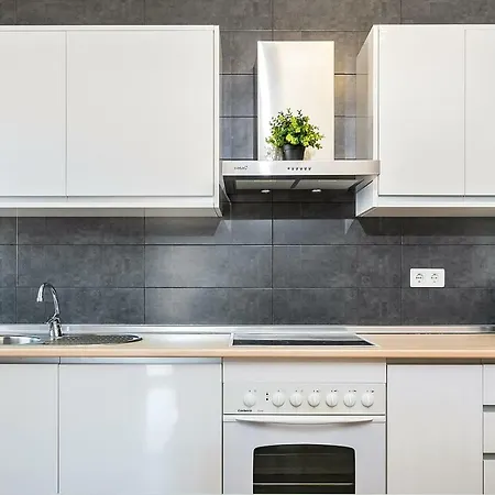 Renthas Capuchinos Apartment Malaga