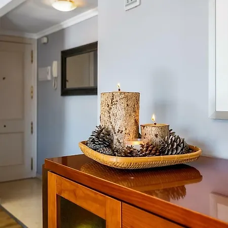 Renthas Capuchinos Apartment